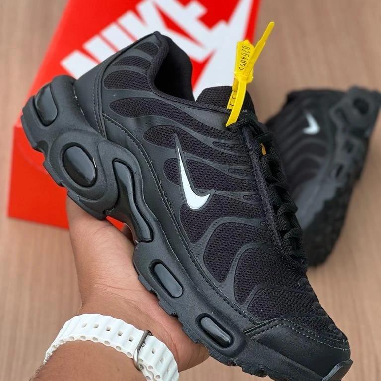 Nike tn fashion preto